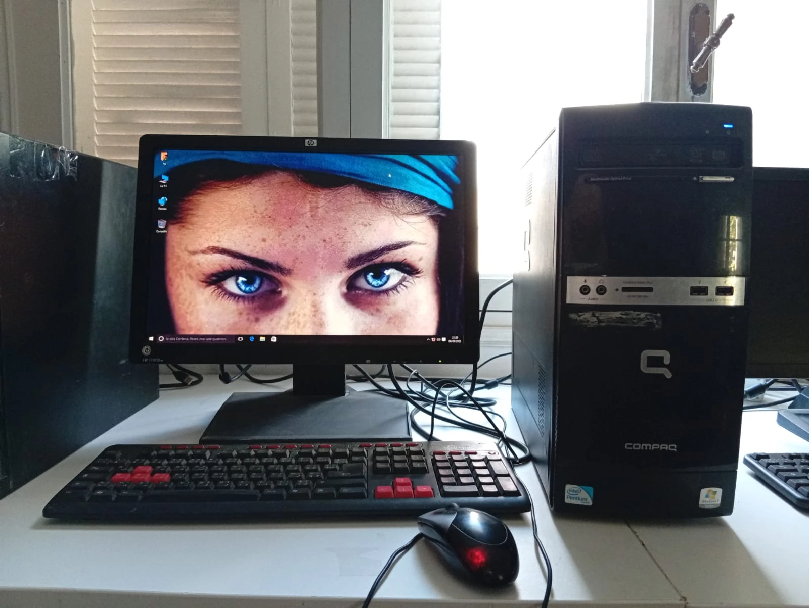 PC COMPLET COMPAC I3/3éme 