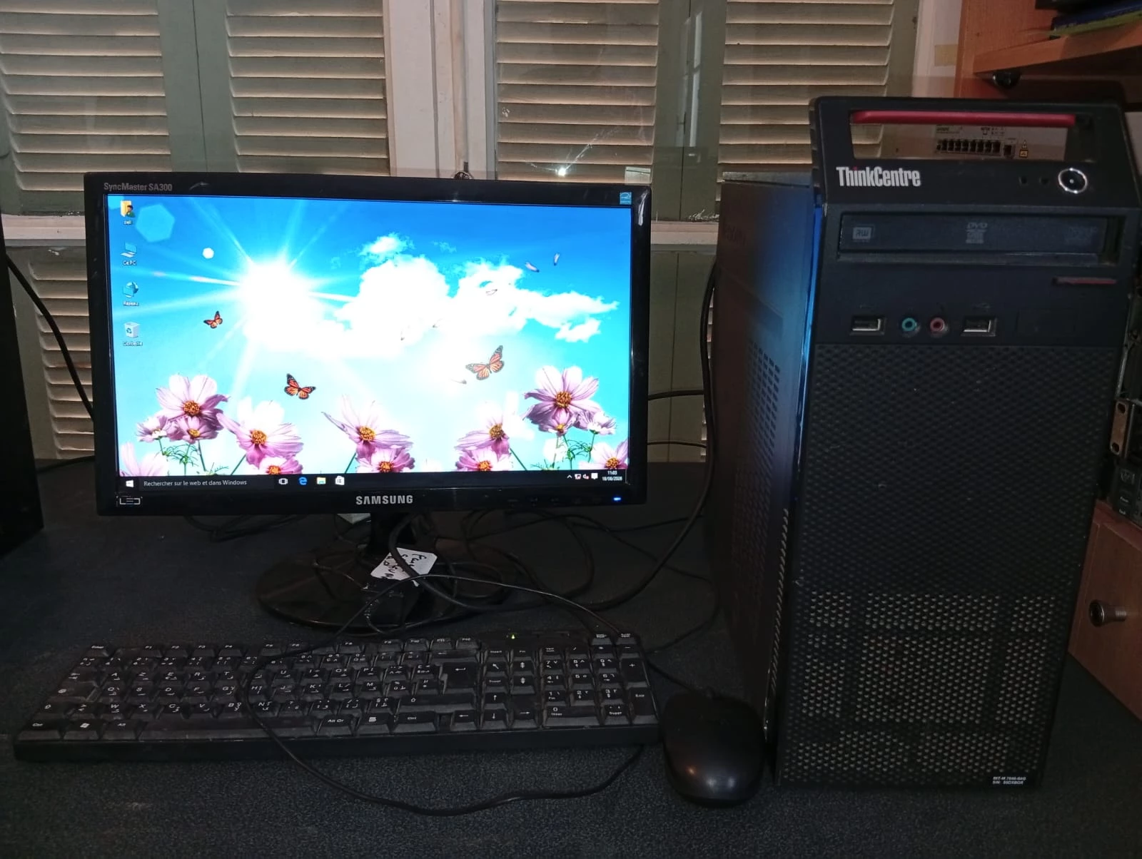 PC COMPLET I3/3éme de la Marque : ThinkCentre
