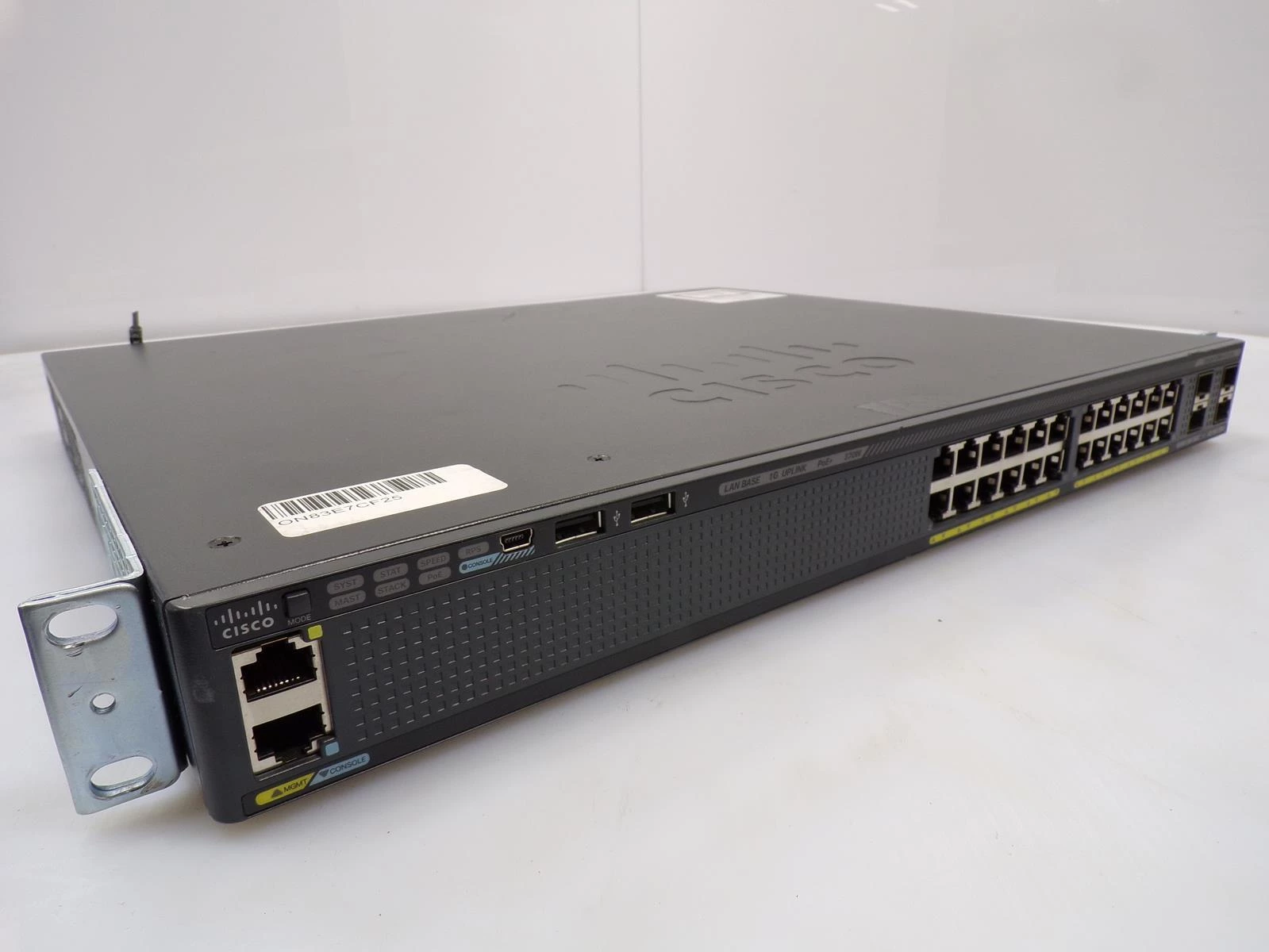 Switcheur Cisco Catalyst 2960-X ( 24 port)